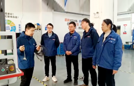 三工光电|早会十分钟,站谈生产痛点,凝聚车间合力!